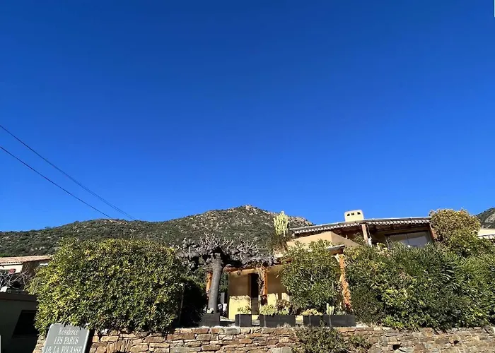 Lägenhet Paisible T2- Plages Et Commerces Le Lavandou