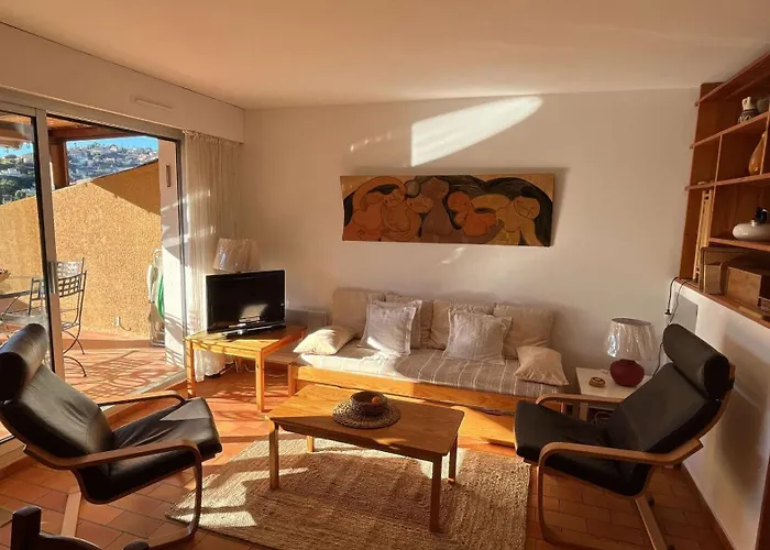 Apartment Paisible T2- Plages Et Commerces *